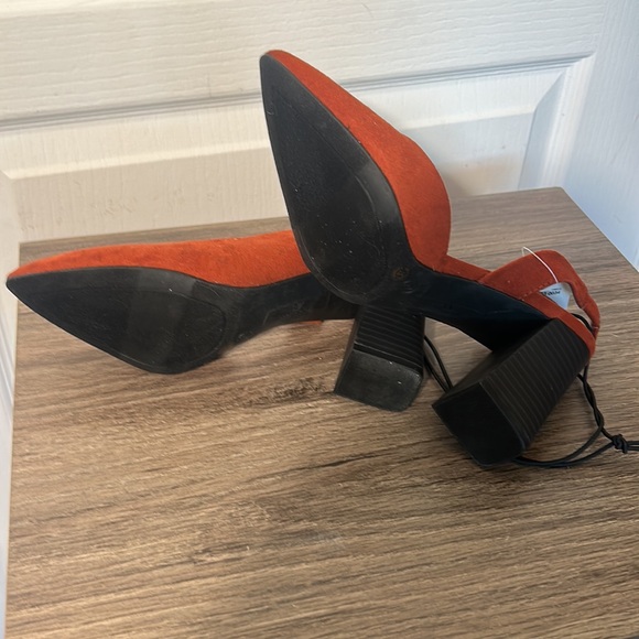 WIRTHINGTON HESTER PUMPS BLOCK HEELS LIKE PUPRICA COLOUR OR DARK ORANGE 6 M - Picture 6 of 6